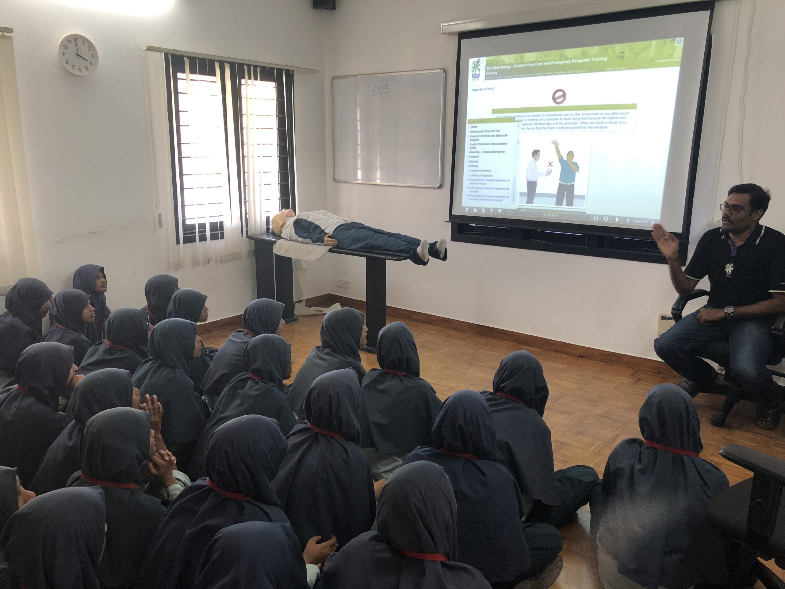 Anjuman School Simlab visit